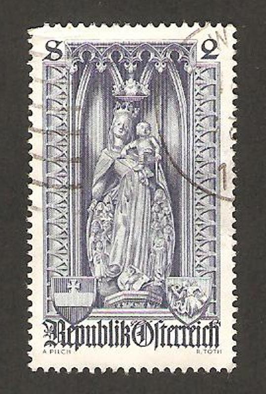 estatuas de santos de la catedral de san etienne de viena, la virgen
