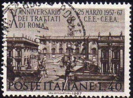 Italia 1967 Scott 949 Sello Sede del Parlamento y Capitolio en Roma Aniversario CEE Usado
