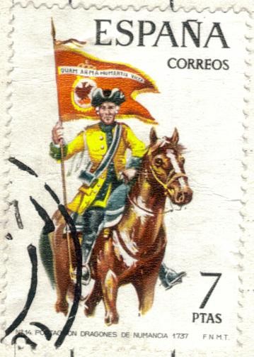 ESPANA 1974 (E2200) Uniformes militares 7p