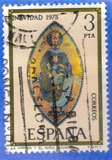 1975 ESPANA (E2300) Navidad - La Virgen y el Nino en el Retablo del Santuario de San Miguel en Navar