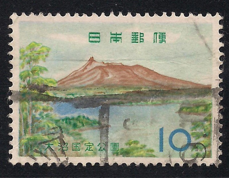 Lago Onuma y Volcan Komagatake.