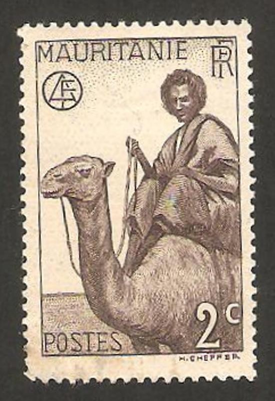 nativo en camello 