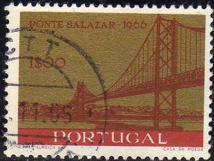 Portugal 1966 Scott 0976 Sello Puente Salazar (Puente 25 de Abril) usado 