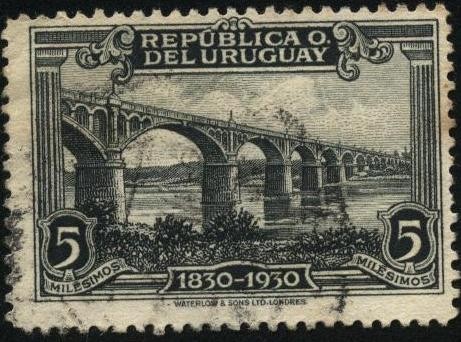 100 años de la independencia. Puente sobre el Río Negro en Tacuarembó.
