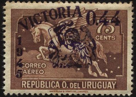 Pegasus sobrecargado Victoria 1945, sobretasa 0,44 pesos.