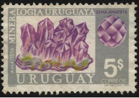 Riqueza minera del Uruguay. Gema amatista. 