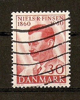 Centenario del nacimiento de Niels R. Finsen. (medico)