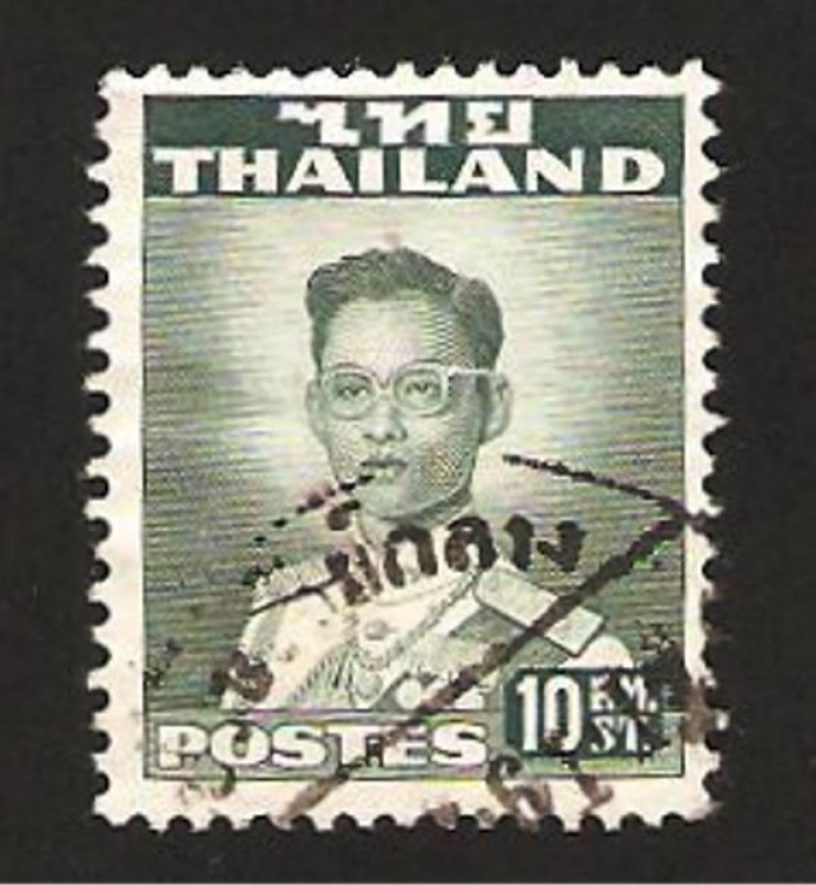 rey bhumibol adulyadej, Rama IX 