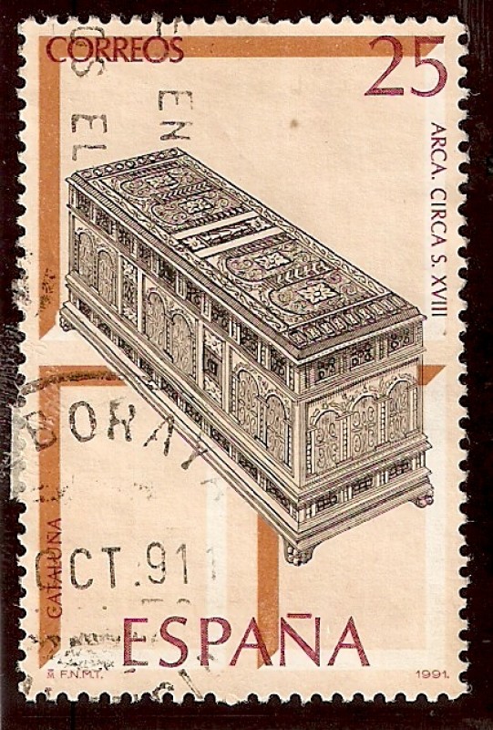 Artesanía española muebles. Arca Circa s. XVIII Cataluña