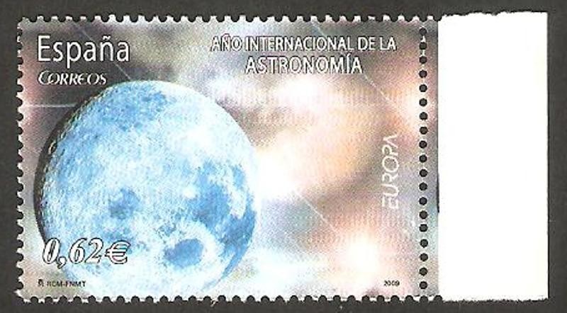 4484 - Europa, año internacional de la astronomía