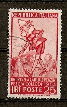 En honor a Carlo Lorenzini creador de Pinocho.