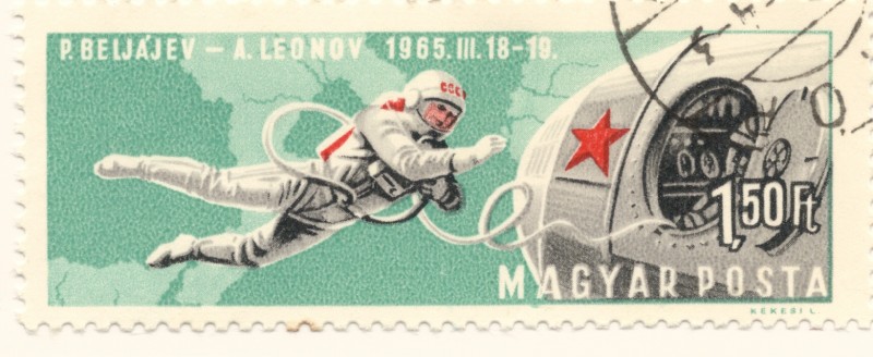 Primera caminata espacial Leonov