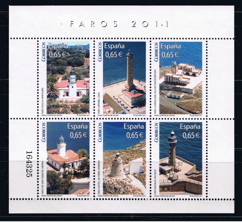 Edifil  4646  Faros y puertos del Estado.  