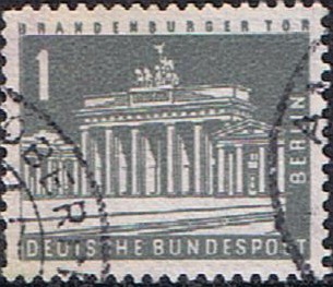 BERLIN. MONUMENTOS. PUERTA DE BRANDEBURGO