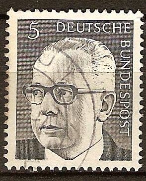  Presidente  Gustav Heinemann. (De 1969 hasta 1974).