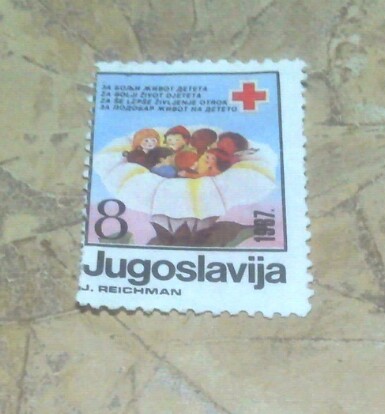 Cruz roja por los niños