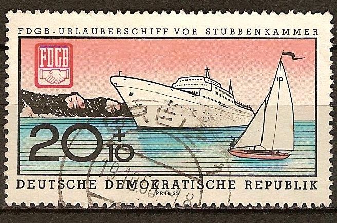 FDGB.Lanzamiento de Cruceros Fritz Heckert (DDR).