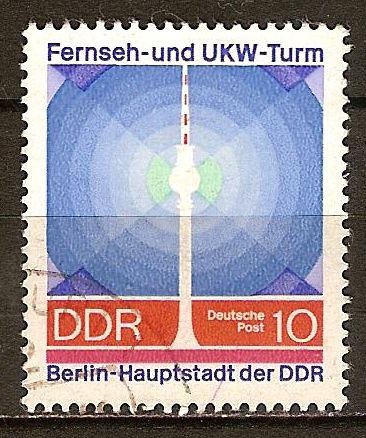 Torre de TV y FM en Berlín-DDR.
