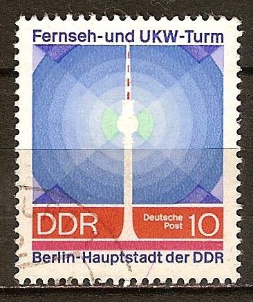 Torre de TV y FM en Berlín-DDR.