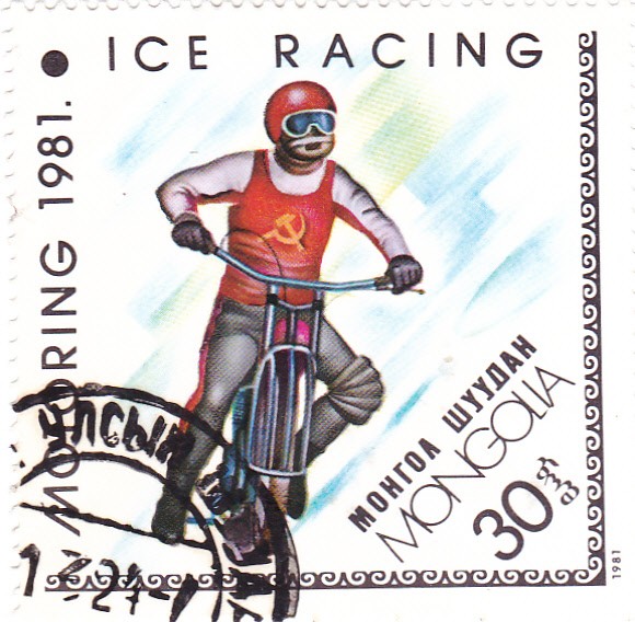Motoring-1981 carrera sobre hielo