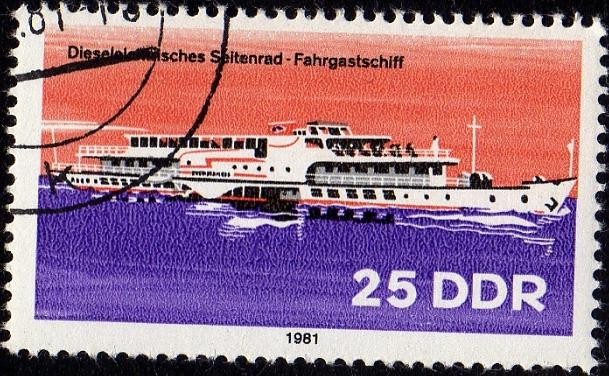 Fahrgastschiff