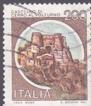 castillo di cerro al volturno