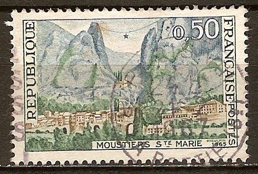 Moustiers-Sainte-Marie( Mostiers Santa Maria)bajos alpes