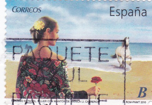 turismo español-mujer con manton de manila
