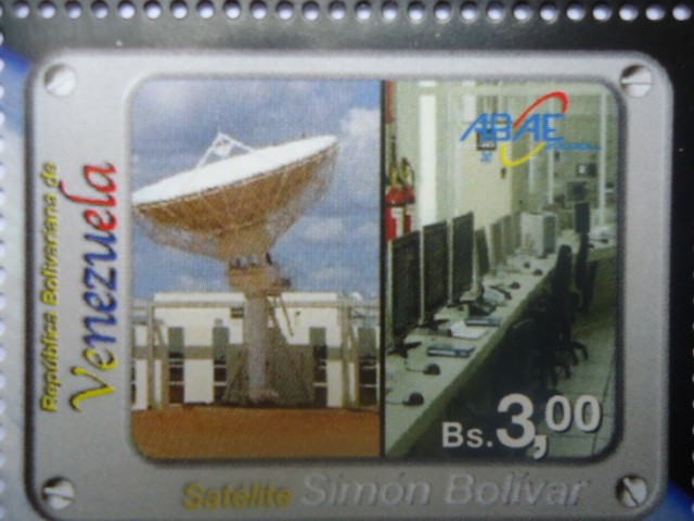 Satélite:SIMÖN BOLIVAR-Sala de monitoreo y control del satelite,en la estación de Bamari,Estado Guár