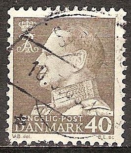 Rey Federico IX de Dinamarca.