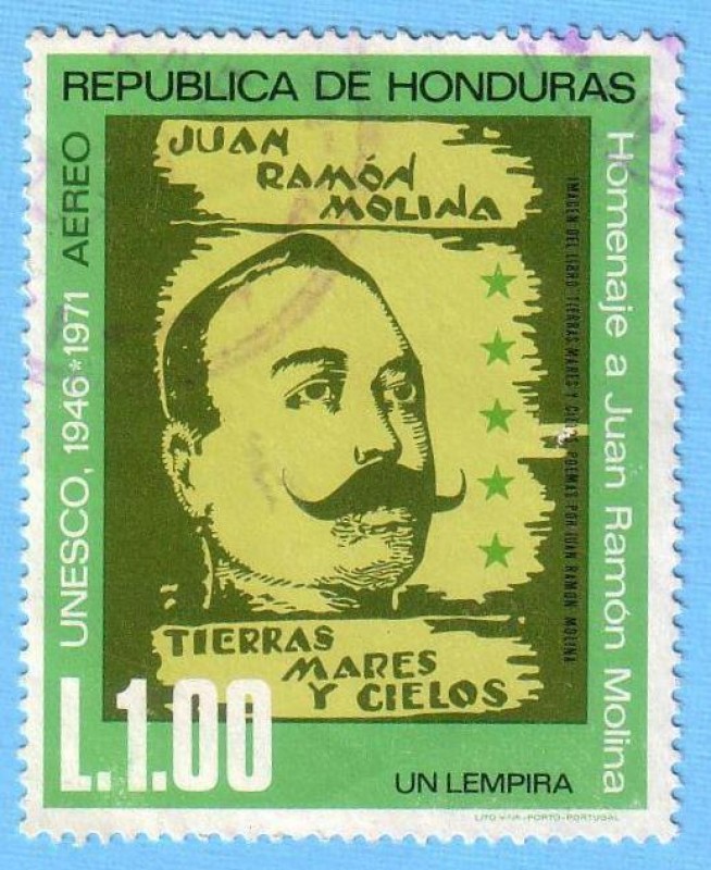 Homenaje a Juan Ramón Molina