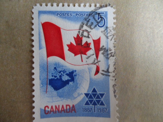 Canadá -1867-1967
