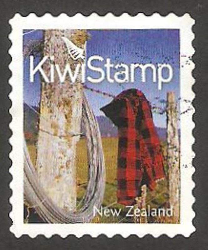 2541 - Kiwi Stamp, una camisa