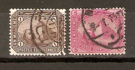 PIRÀMIDE  Y  ESFINGE