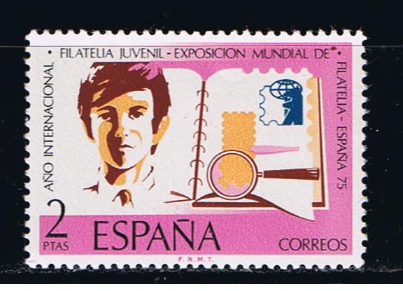 Edifil  2174  Exposición Mundial de Filatelia España 75 y Año Internacional de la Filatelia Juvenil.