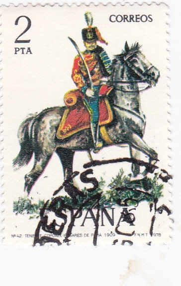 Teniente Coronel de Húsares de Pavía 1909-UNIFORMES MILITARES   (S)