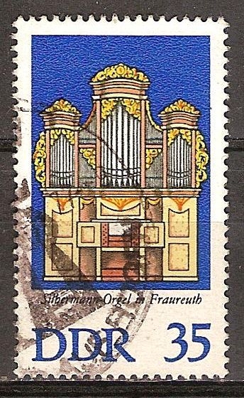 Órgano Silbermann.Iglesia , Fraureuth en Werdau-DDR.  