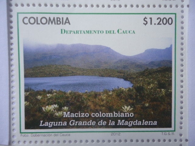 Departamento del Cauca - Macizo Colombiano-Laguna grande de la Magdalena (5/12)