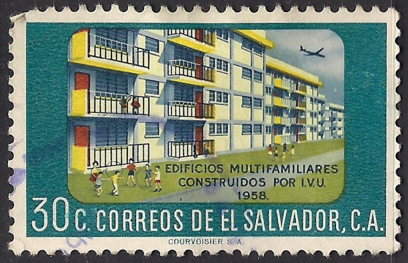 EDIFICIOS MULTIFAMILIARES.