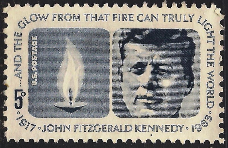 Editado en la memoria de Kennedy.