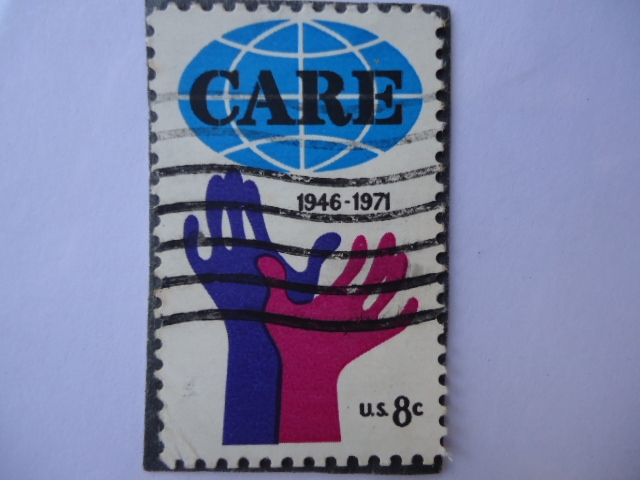 CARE 1946-1971 (Cuidado con el Planeta tierra)