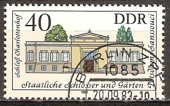 Palacios y Jardines Públicos de Potsdam-Sanssouci-DDR.