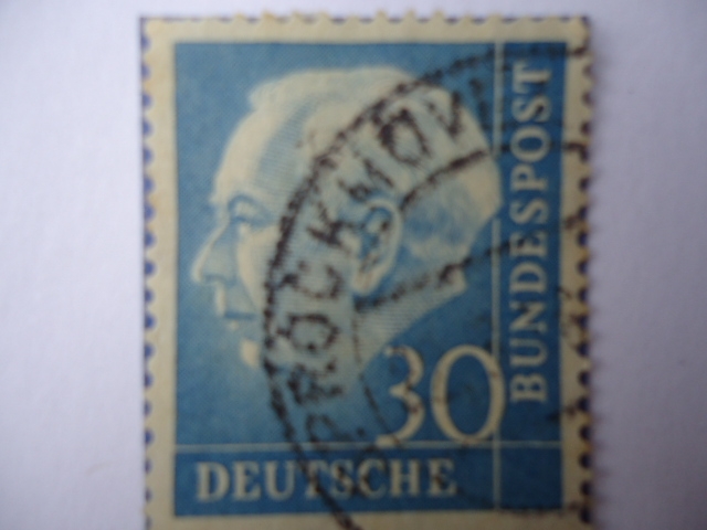 THEODOR HEUSS -1884-1963
