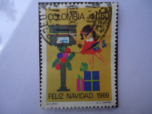 Feliz Navidad 1969 - Niña enviando tarjetas de Navidad