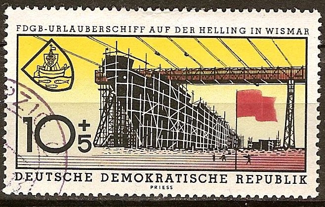 FDGB turistas barco MS Fritz Heckert-DDR.