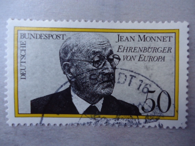 Catedrático frances: Jean Monnet-Ciudadano honorifíco de Europa-