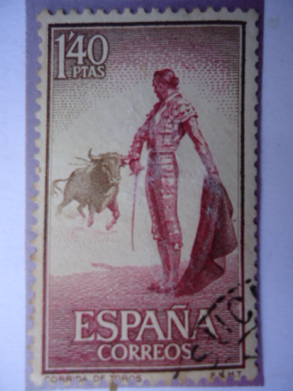 Fiesta Nacional-Corrida de toros.