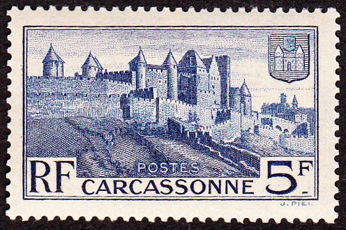 FRANCIA - Ciudad fortificada histórica de Carcassonne 
