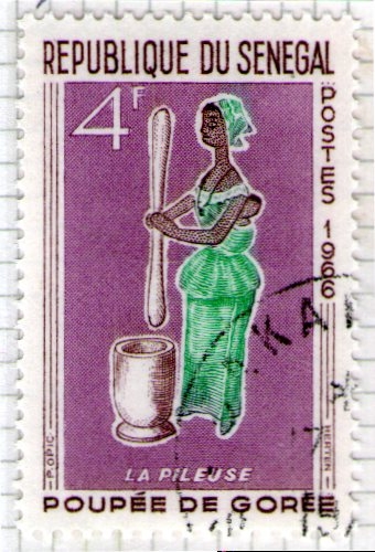 6 Muñeca de Gorée