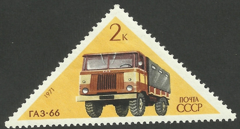 3716 - Camión Gaz-66